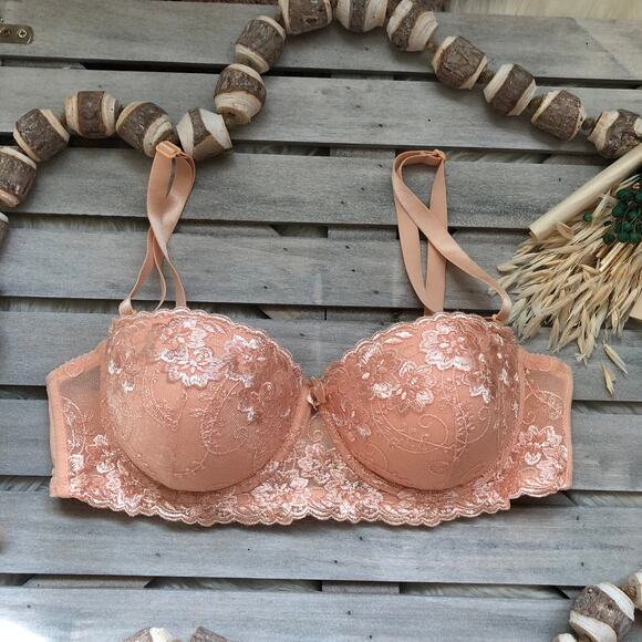 Donna Loren Embroidered Floral Shiny Padded Bra - Picture 1 of 6